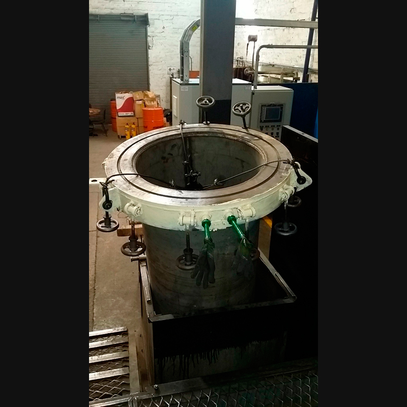 HORNOS BATCH CARGA VERTICAL ELÉCTRICOS CON RESISTENCIAS DE BARRAS CONFORMADAS Fe-Cr-Al TIPO RO HASTA 1150°C mod. “BV-E-RO” HORNOS BATCH CARGA VERTICAL ELÉCTRICOS CON RESISTENCIAS DE BARRAS CONFORMADAS Fe-Cr-Al TIPO RO HASTA 1150°C mod. “BV-E-RO”