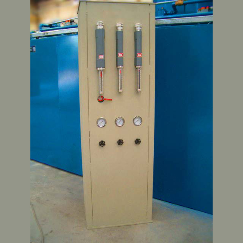 HORNOS BATCH CARGA VERTICAL TIPO DE LECHO FLUIDIZADO ELÉCTRICOS O GAS mod. “BV-LF” HORNOS BATCH CARGA VERTICAL TIPO DE LECHO FLUIDIZADO ELÉCTRICOS O GAS mod. “BV-LF”