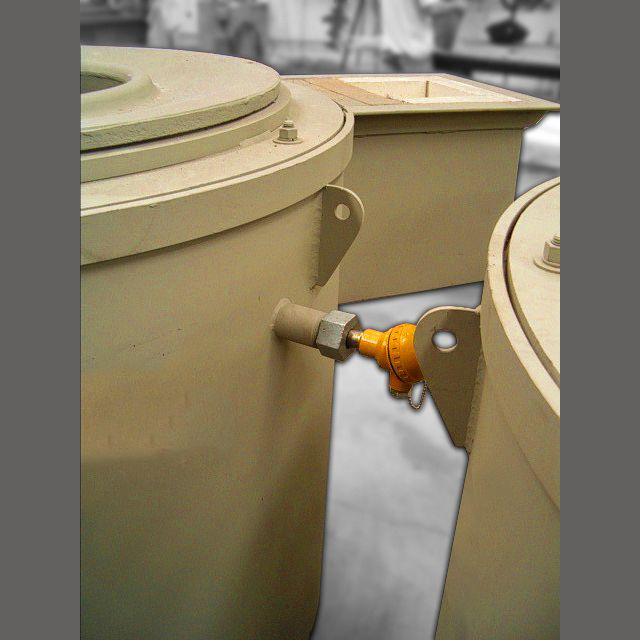 HORNO ESTACIONARIO PARA FUSIÓN DE METALES NO FERROSOS HORNO ESTACIONARIO PARA FUSIÓN DE METALES NO FERROSOS