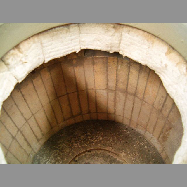 HORNO ESTACIONARIO PARA FUSIÓN DE METALES NO FERROSOS HORNO ESTACIONARIO PARA FUSIÓN DE METALES NO FERROSOS